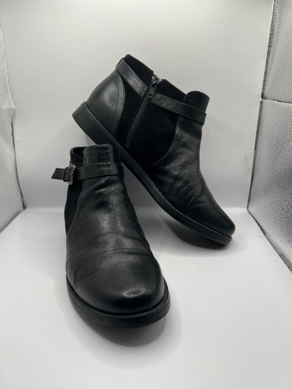EasySpirit e360 Black Leather Size Ankle Boot Side Zip 10M